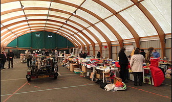 Vide Grenier/ Vide Garage