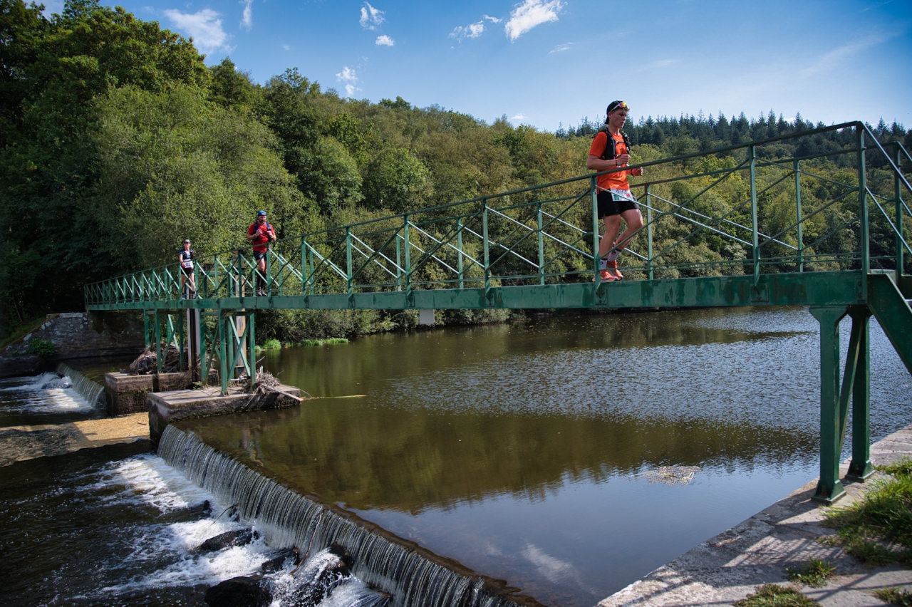 Coureurs sur le Trail de Guerlédan, Bon-Repos-sur-Blavet- Crédit : Michel MENGUY